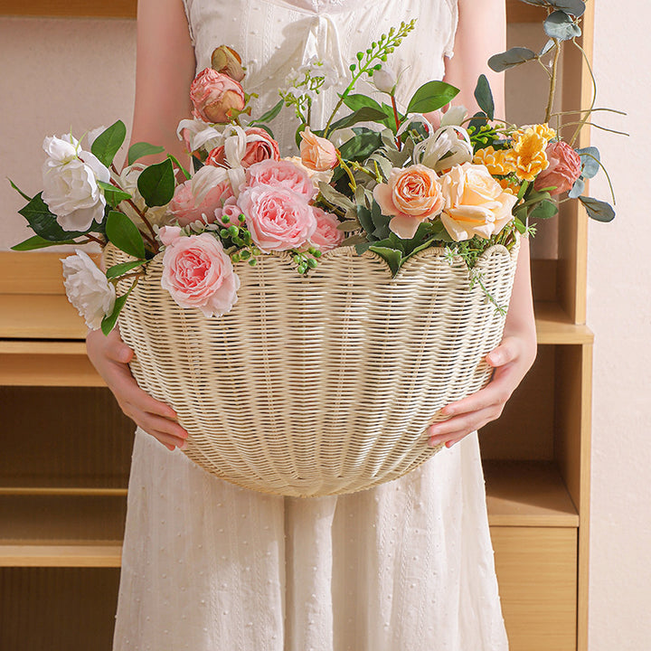 Wall basket in elegant shell design Stornfield