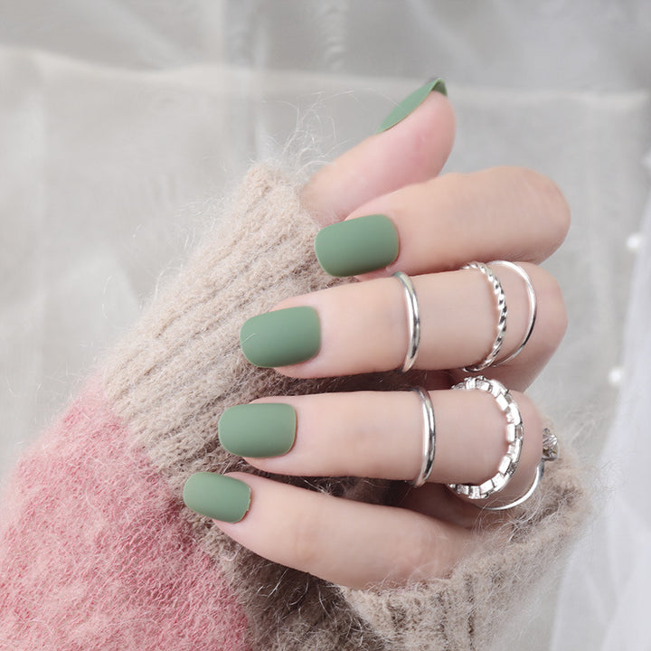 Matte Press-On Nail Set Stornfield