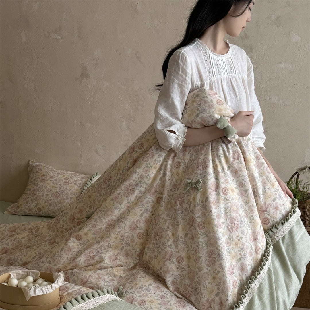 Vintage-Inspired Botanical Cotton-Linen Quilted Duvet Cover Set with Crochet Lace Edge & Velvet Accent Shams