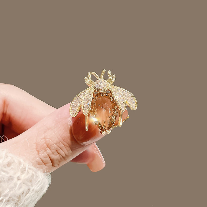 Exclusive bee brooch with crystals Stornfield
