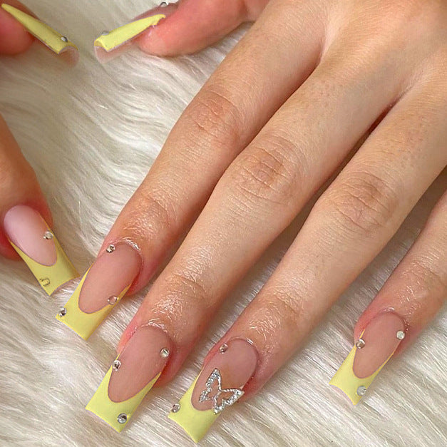 Glamorous Rhinestone Nail Art Stornfield
