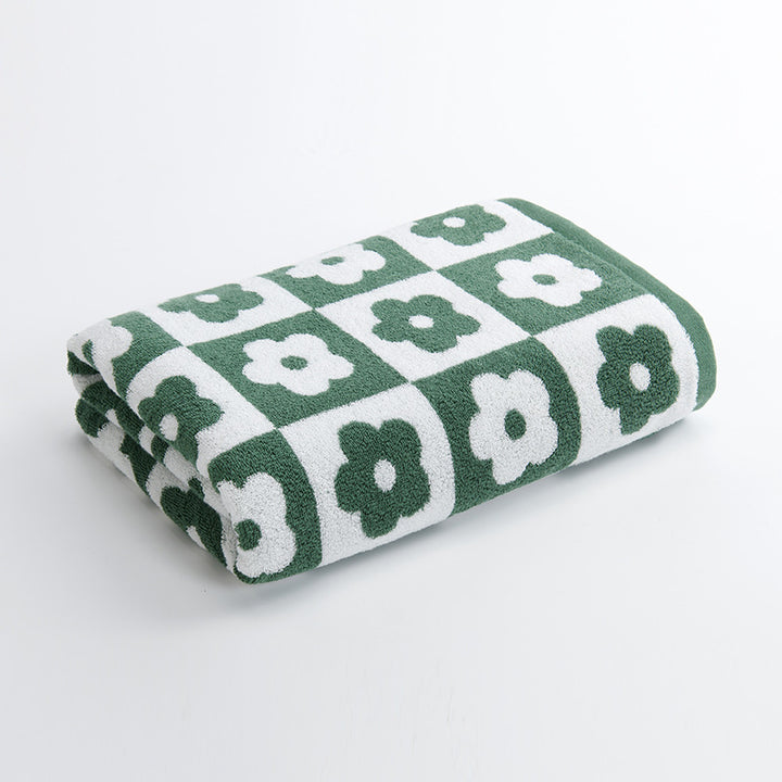 Women's Luxurious Terry Bath Towel with Floral Pattern Stornfield