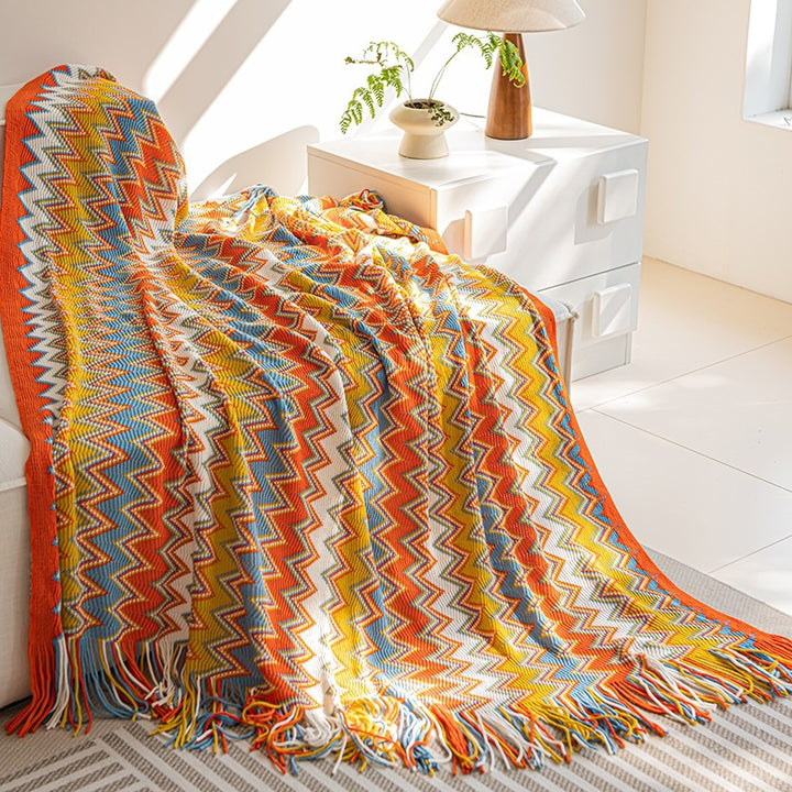 Stylish Zigzag Pattern Throw Blanket