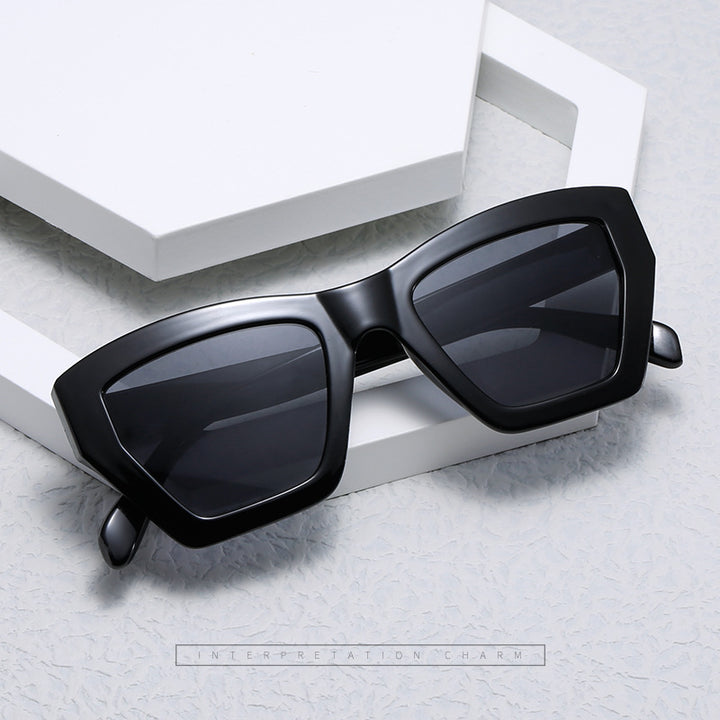 Ladies trendy sunglasses in modern geometric design Stornfield