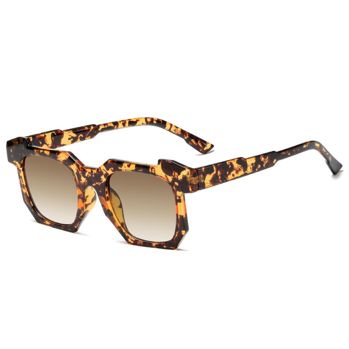 Ladies geometric sunglasses with striking, high-quality plastic frame Stornfield