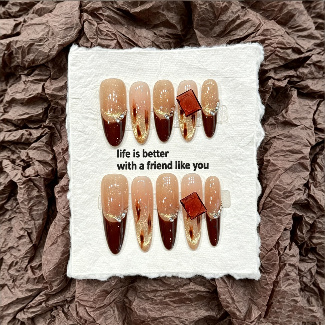 Decorative Press-On Nail Art Set with Artistic Ombre Design