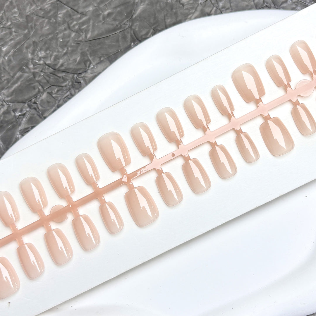 Glossy Press-On Nail Kit