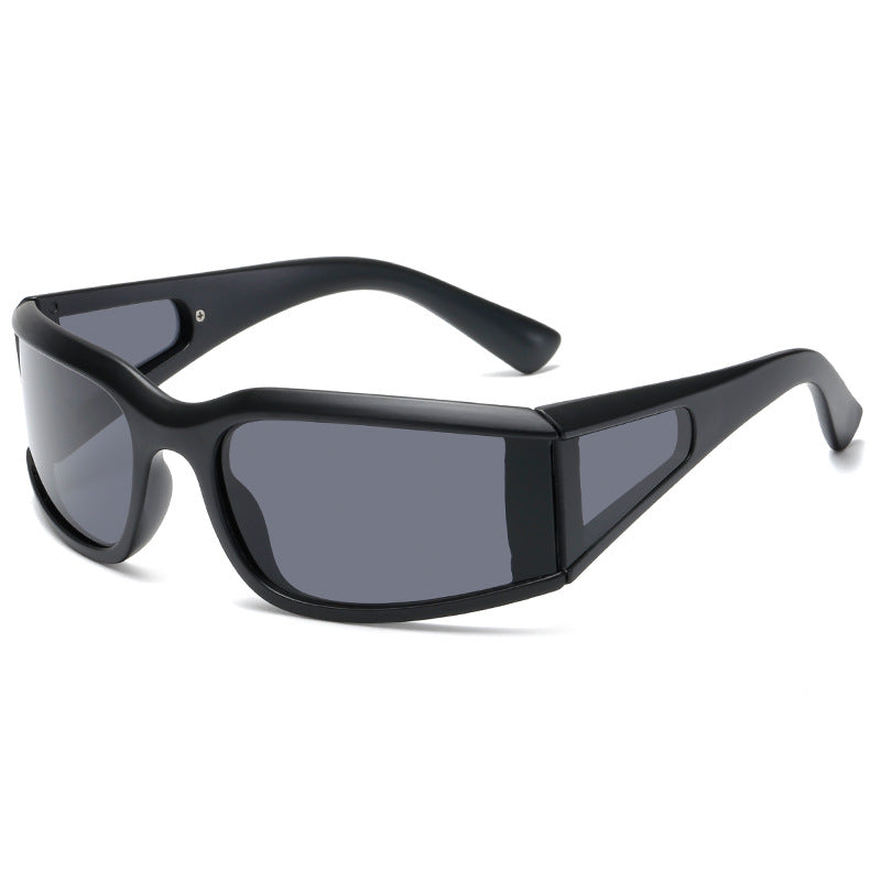 Women's sports sunglasses with particularly ergonomic design and side glare protection Stornfield