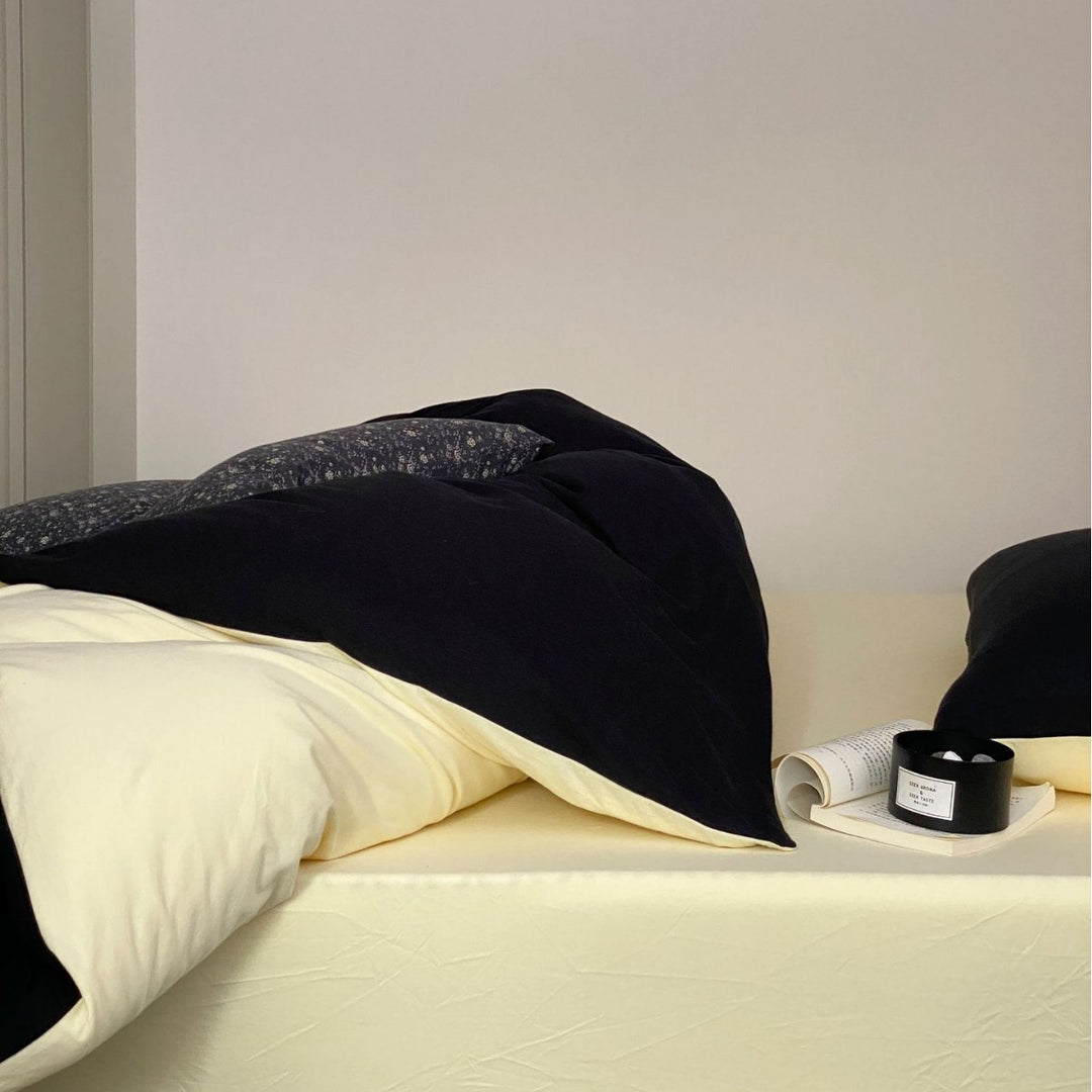 Reversible Luxury Duvet Cover Set with Pillowcases