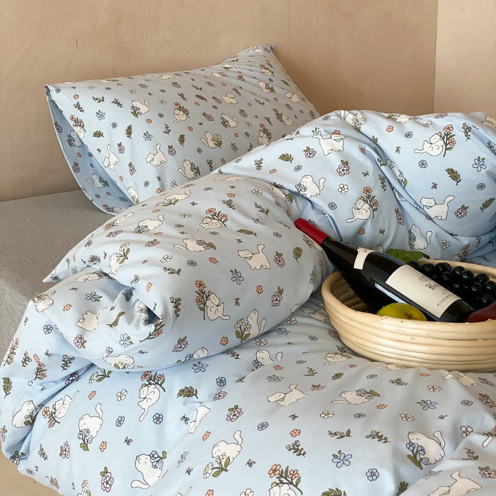 Children's cotton bedding set with cute dog all-over pattern and fine percale quality