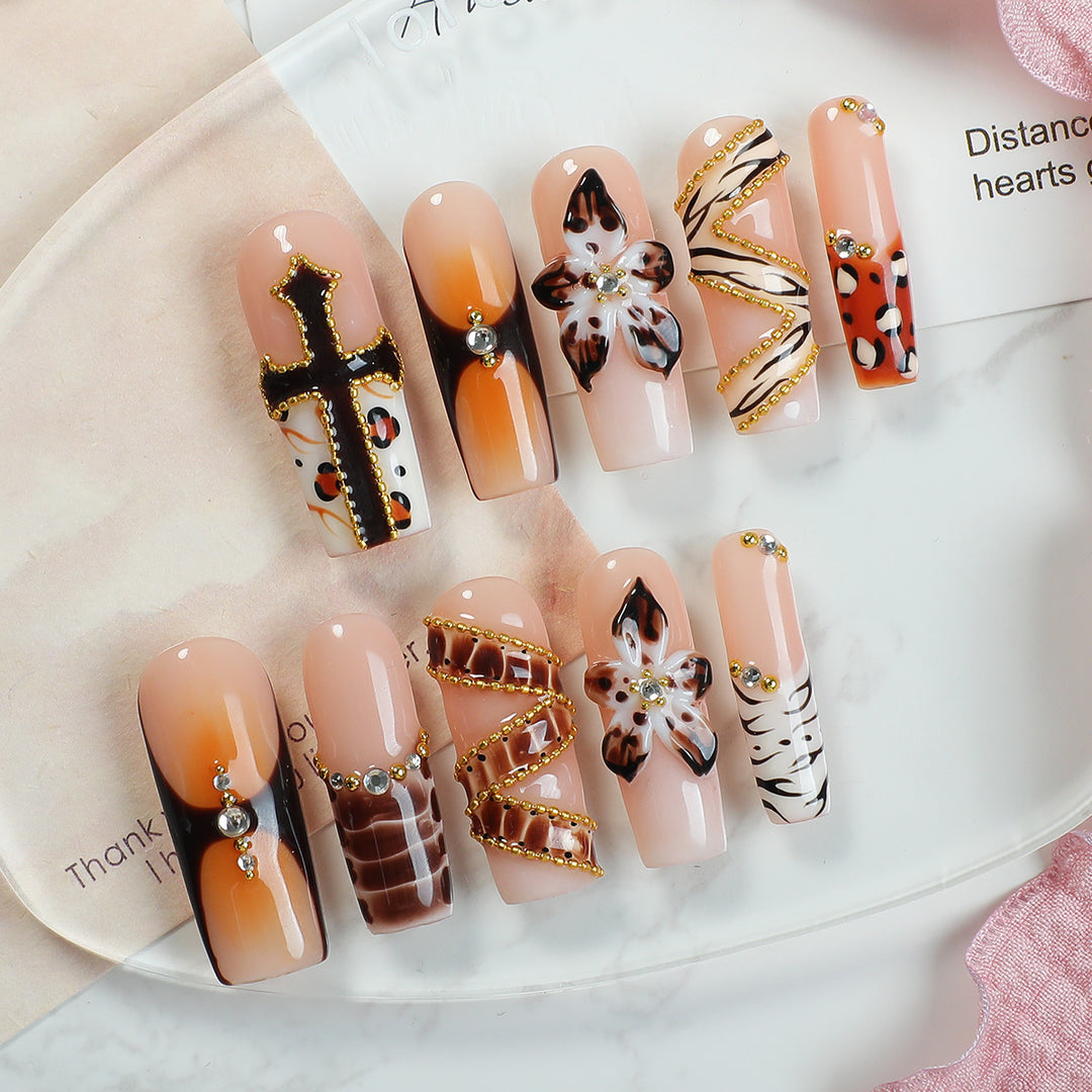 Creative Nail Art Set with Stylish Designs Stornfield