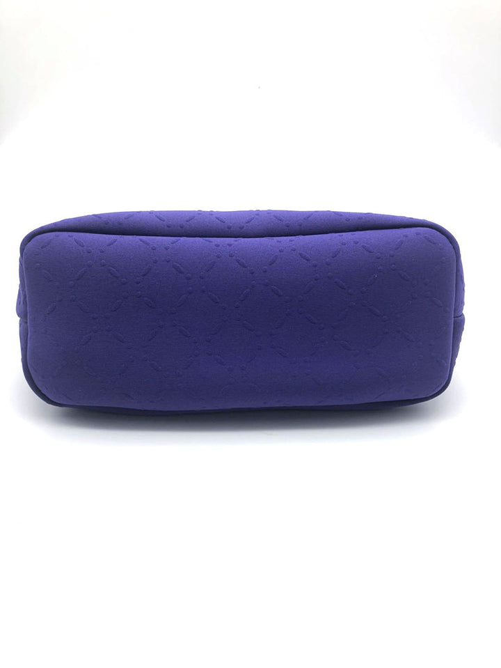 Elegant Textured Makeup Pouch