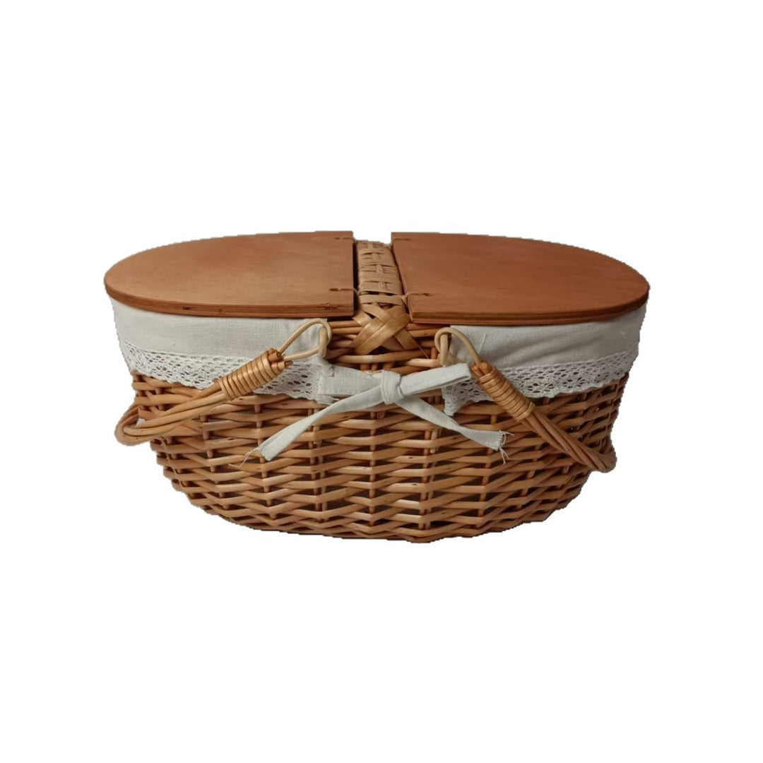 Women's picnic basket with practical wooden lid and stylish inner lining Stornfield