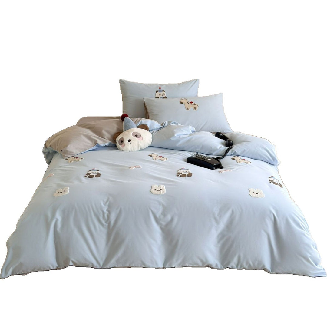 Bedding set with appliquéd cuddly rabbits, ruffle edge and soft cotton blend