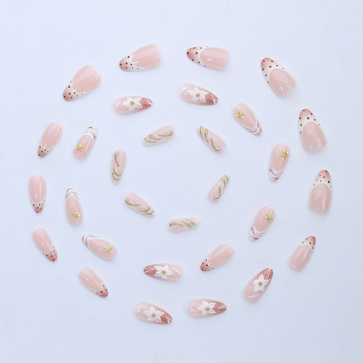 Artificial nail set with floral and elegant details Stornfield