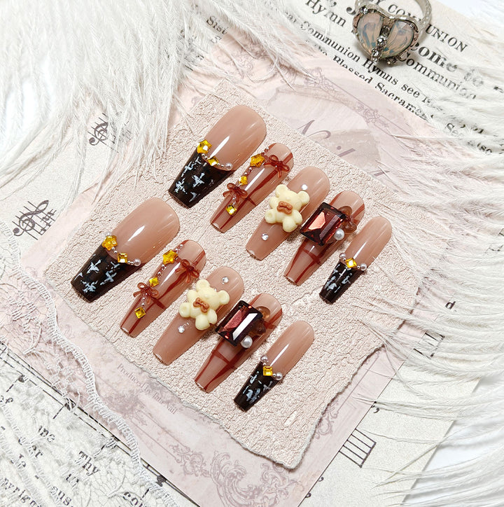 Artificial nails with decorative 3D embellishments Stornfield