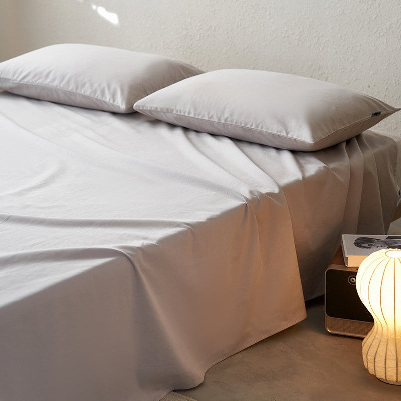 Bed sheet set made of combed cotton with extra-deep fitted sheet and pillowcases