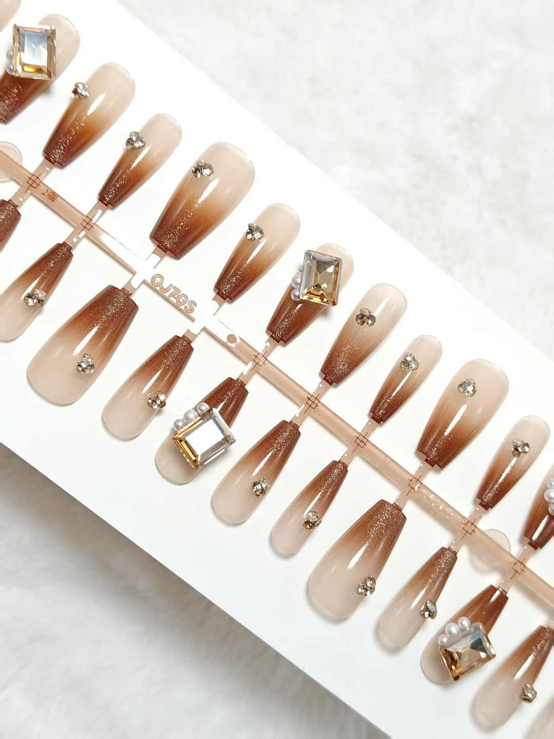 Glamorous Art Nails In The Elegant Ombre Design Stornfield