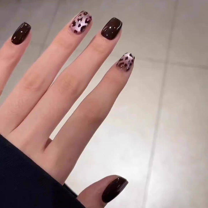 Artistic Leopard Print Press-On Nail Set Stornfield