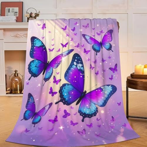 Fun Tropical Pineapple-Themed Fleece Throw Blanket