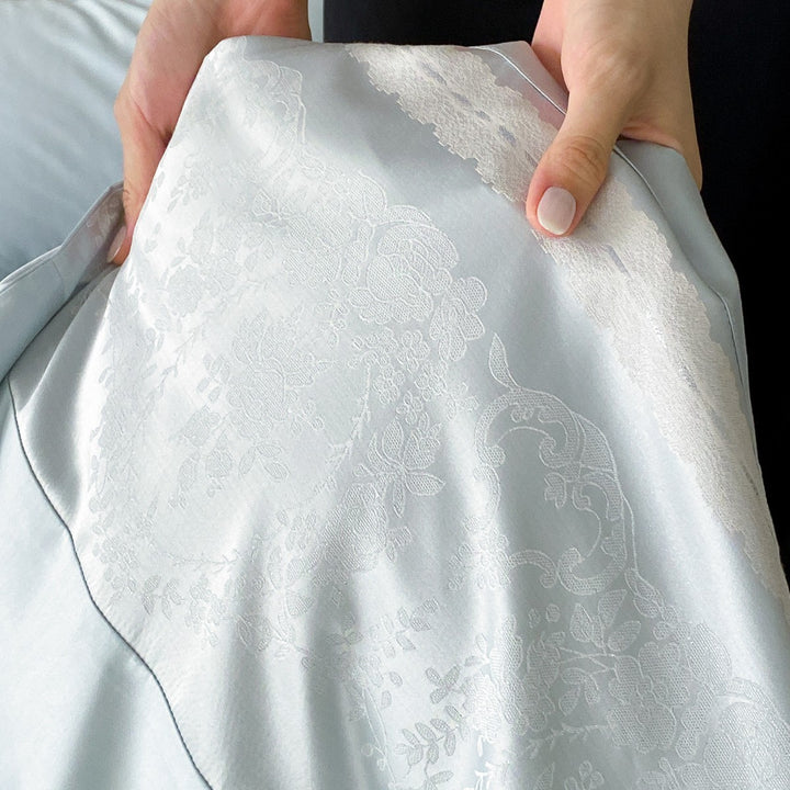 Luxury Cotton-Sateen Jacquard Border Duvet Cover Set with Hidden-Zip Closure