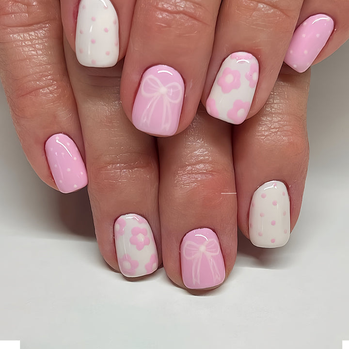 Artfully Designed Press-On Nail Set Stornfield