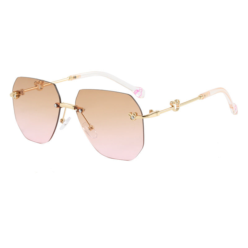 Ladies stylish oversized sunglasses with faceted frame Stornfield
