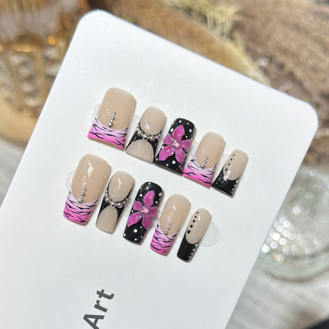 Decorative Press-On Nail Set with Floral and Striped Design Stornfield