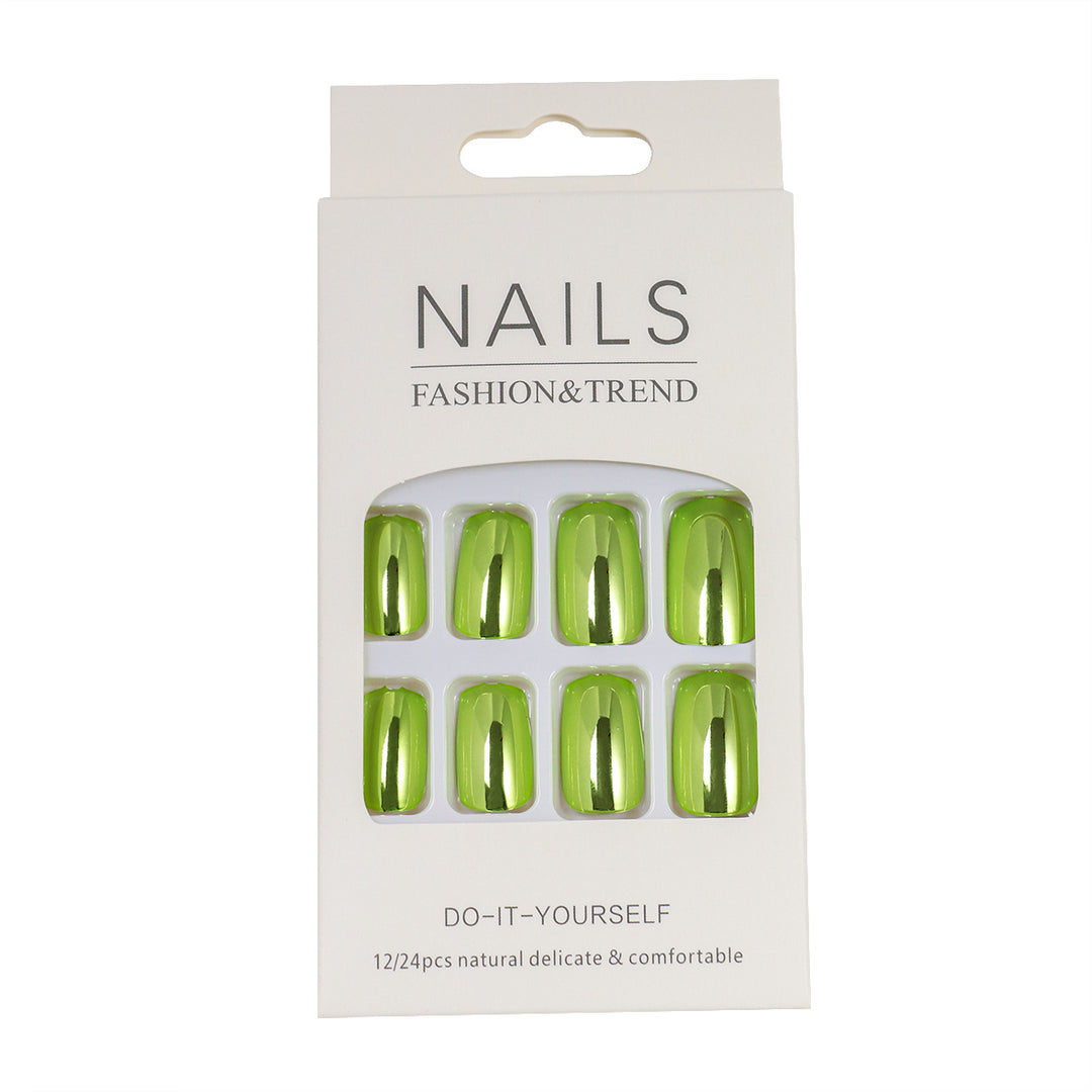 DIY Glossy Press-On Nails Stornfield