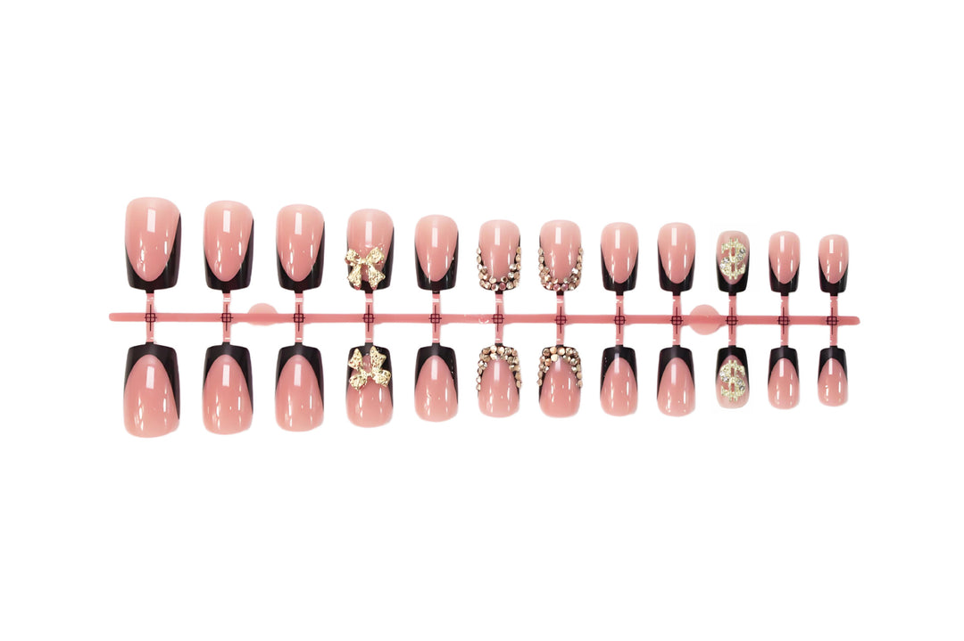 Artificial nail set with elegant golden decorations and modern design Stornfield