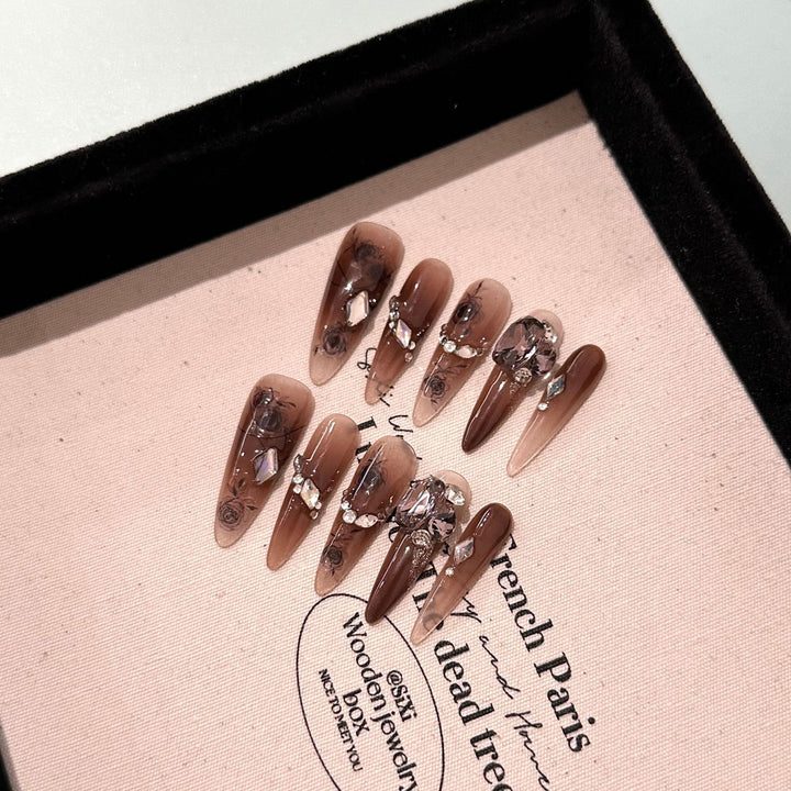 Artistic Press-On Nail Set with Floral Accents
