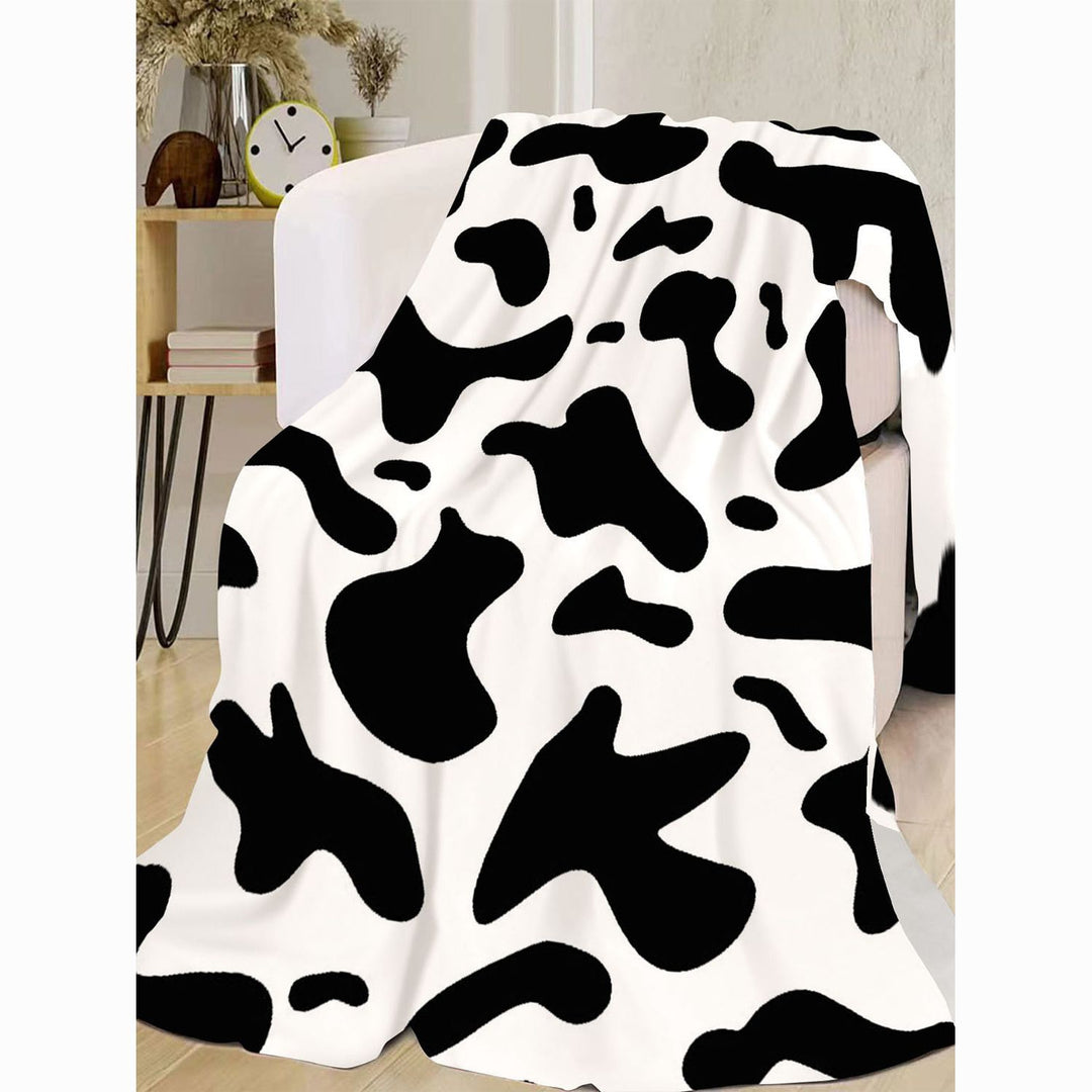 Cozy Cow Print Fleece Throw Blanket