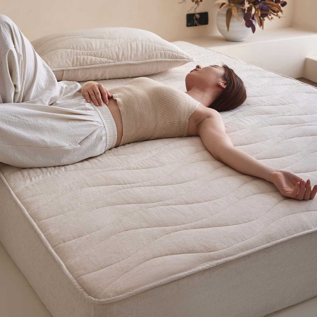 Quilted Breathable Mattress Topper with Hypoallergenic Cotton Cover