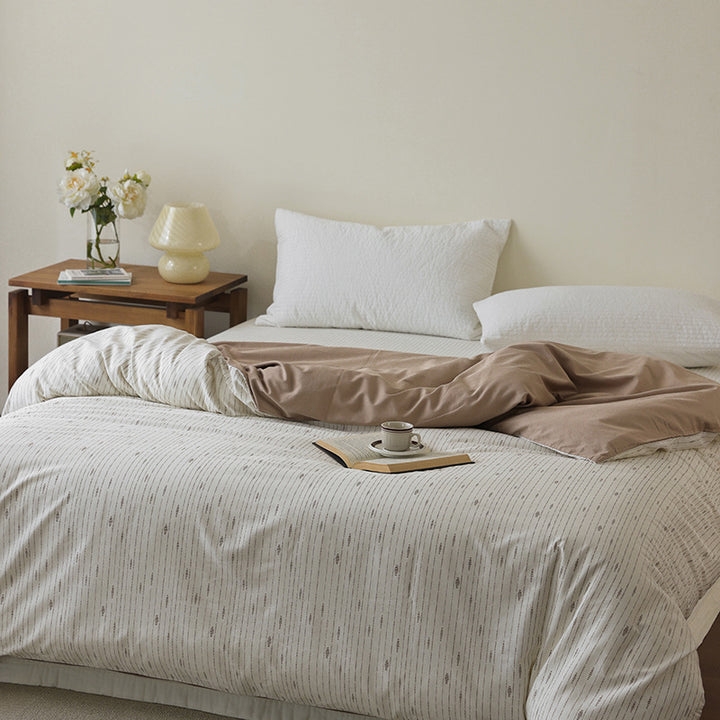 Bedding set made of high-quality cotton satin with duvet cover and pillowcases