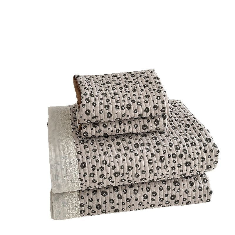 Quilted Reversible Cotton Lightweight Comforter and Decorative Pillow Sham Set