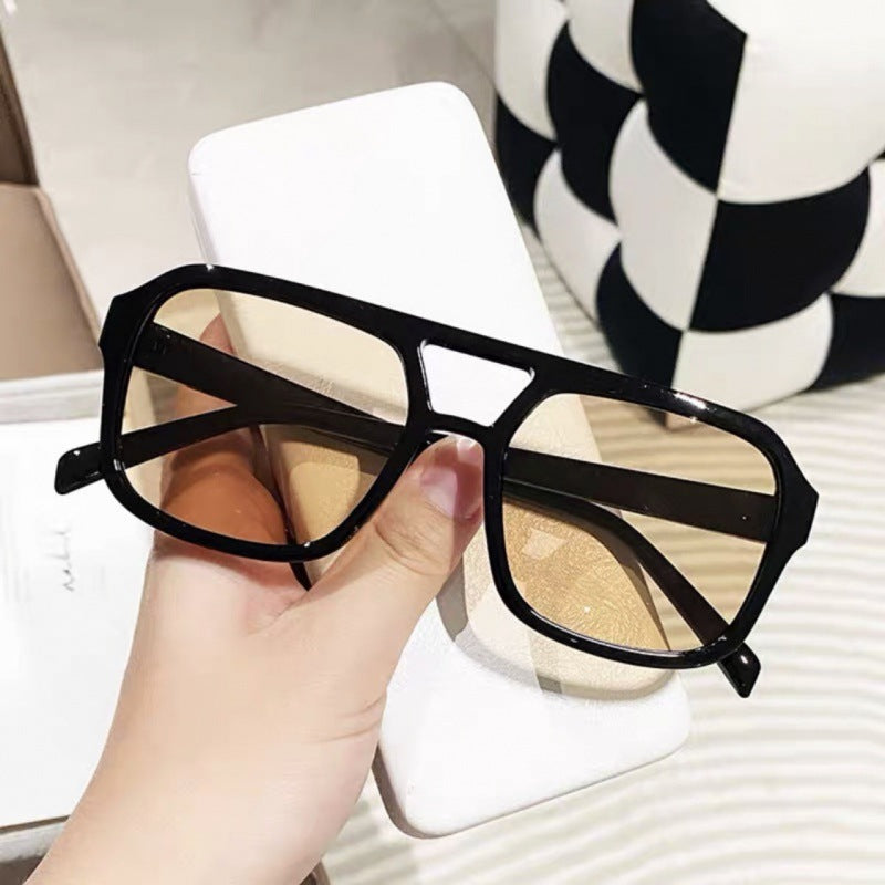Stylish Oversized Sunglasses Stornfield