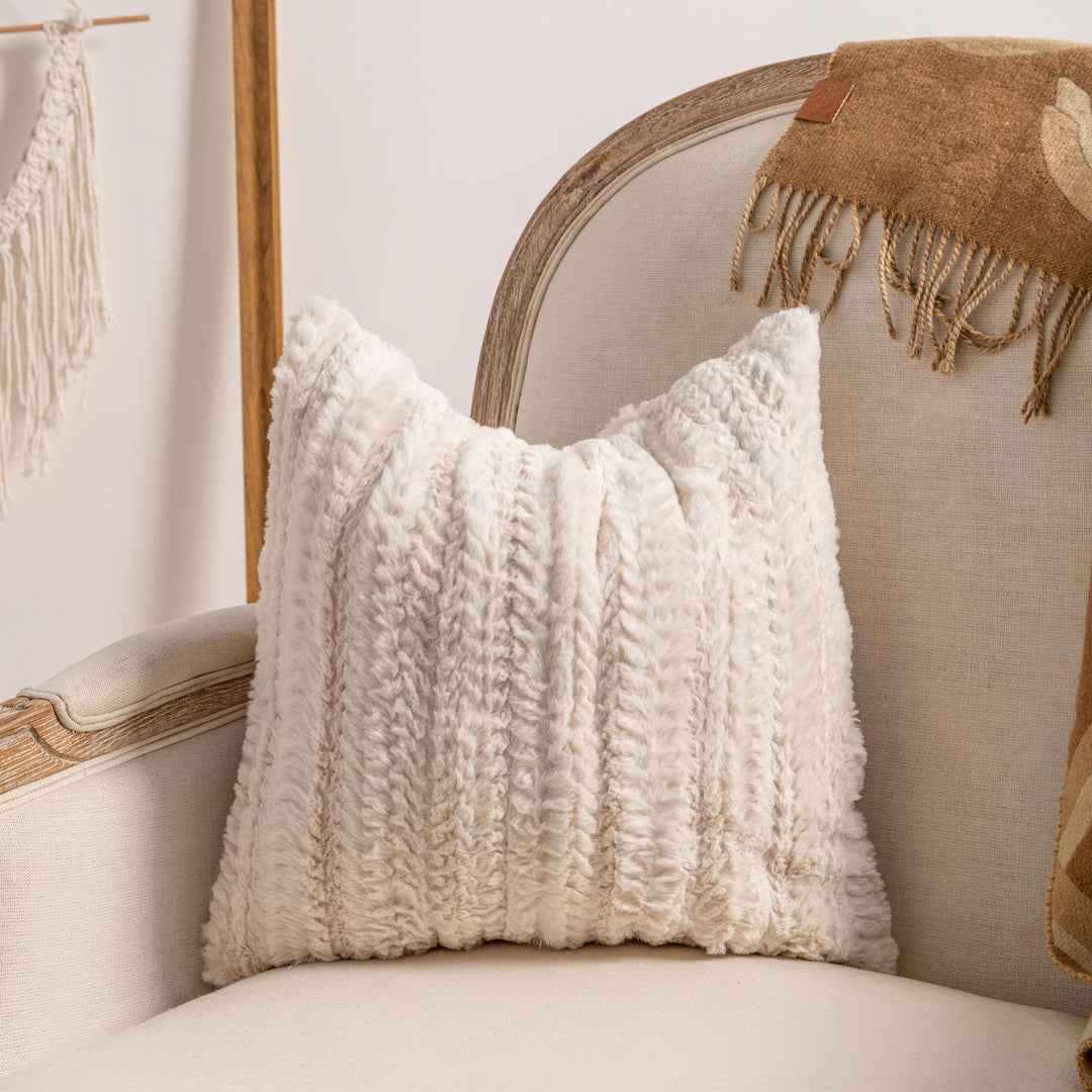 Bohemian Loop-Tufted Lumbar Pillow Cover with Curved Appliqué Texture