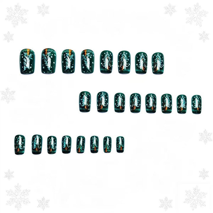 Artificial Nails in Festive Christmas Tree Design Stornfield