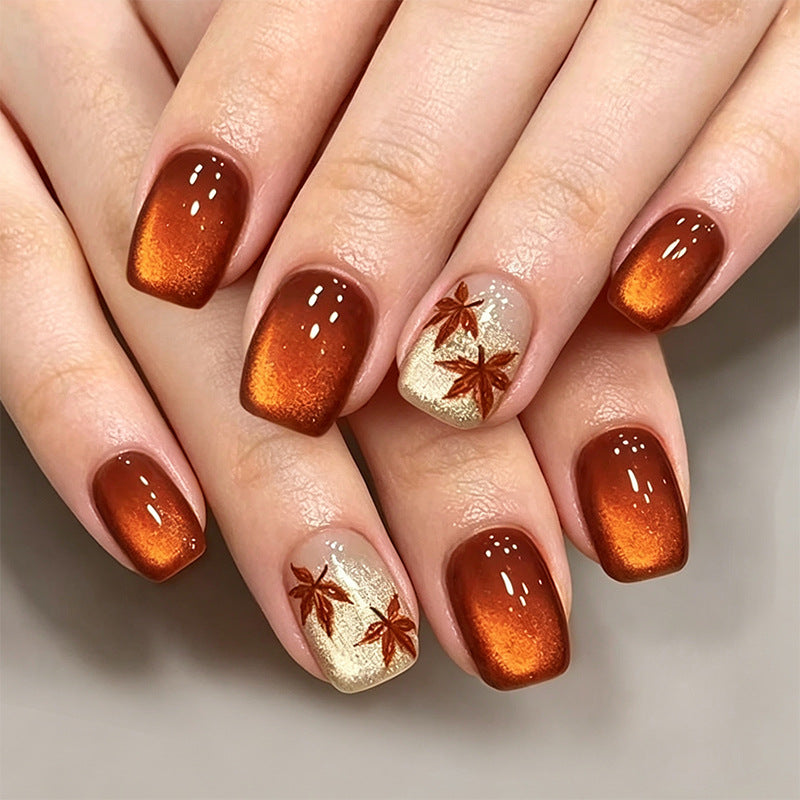 Exclusive artificial nails with elegant animal design and glitter accents Stornfield
