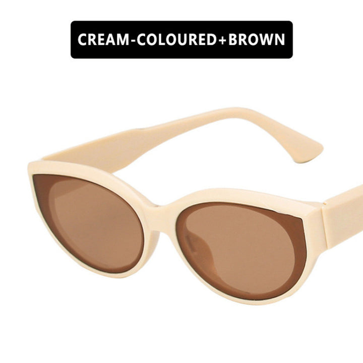 Women Cat-Eye Sunglasses with striking pattern Stornfield