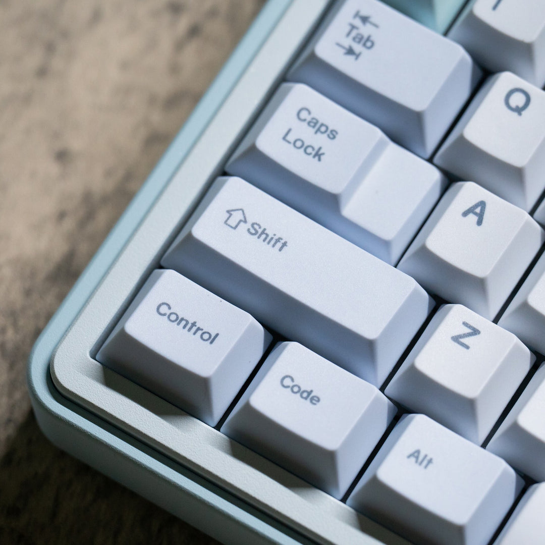 Compact Wireless Mechanical Keyboard Stornfield