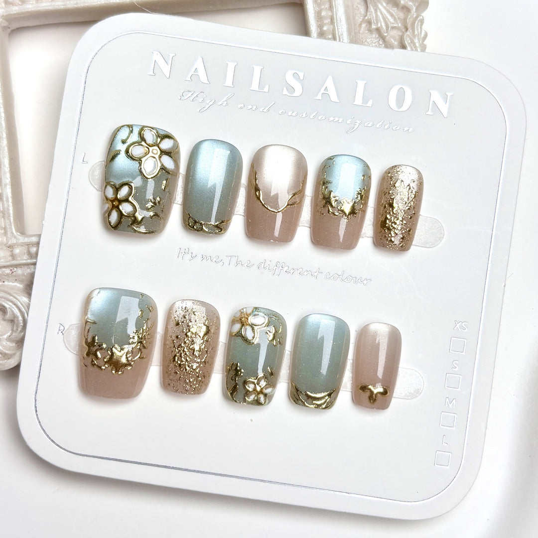 Artistic Press-On Nail Set with Elegant Floral Design
