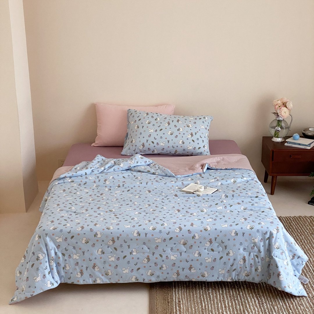 Playful Canine-Print Brushed Microfiber Duvet Cover Set with Smooth Grey Reverse and Envelope Pillowcase