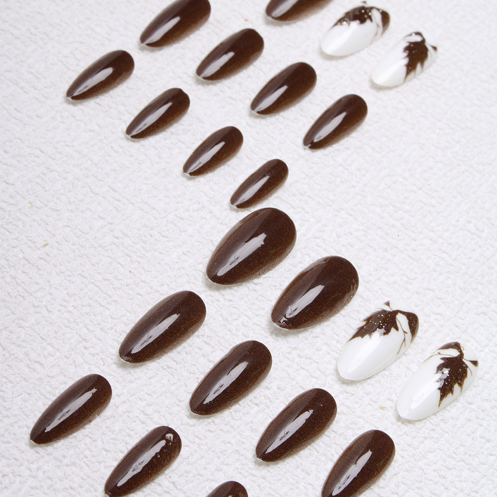 Artistic Leaf-Designed Press-On Nails Stornfield
