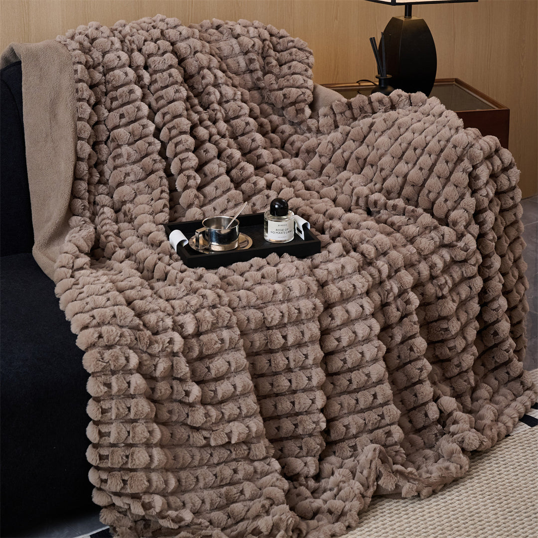 Chunky Knit Plush Throw Blanket