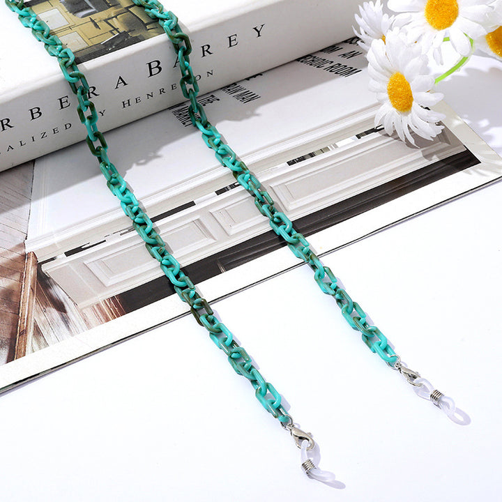 Fashionable necklace with clip clasp Stornfield