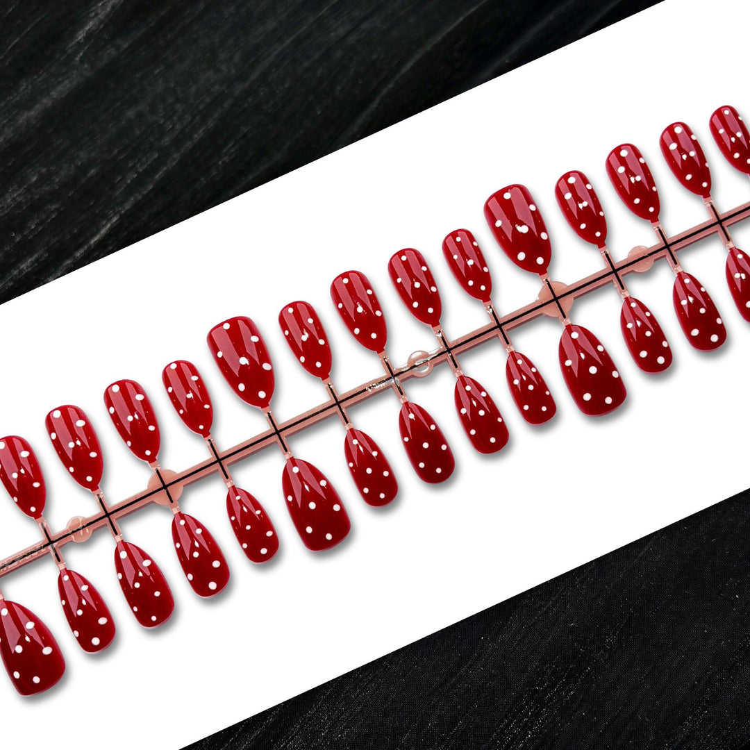 Stylish Press-On Nail Art Set