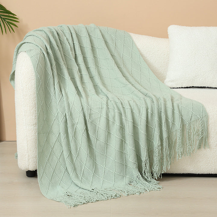 Women Elegant and stylish living and cuddly blanket with fringes Stornfield