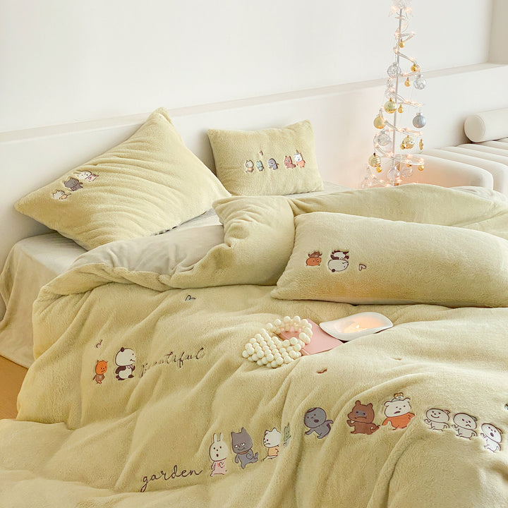 Sherpa-Texture Embroidered Duvet Cover Set with Whimsical Animal Lineup