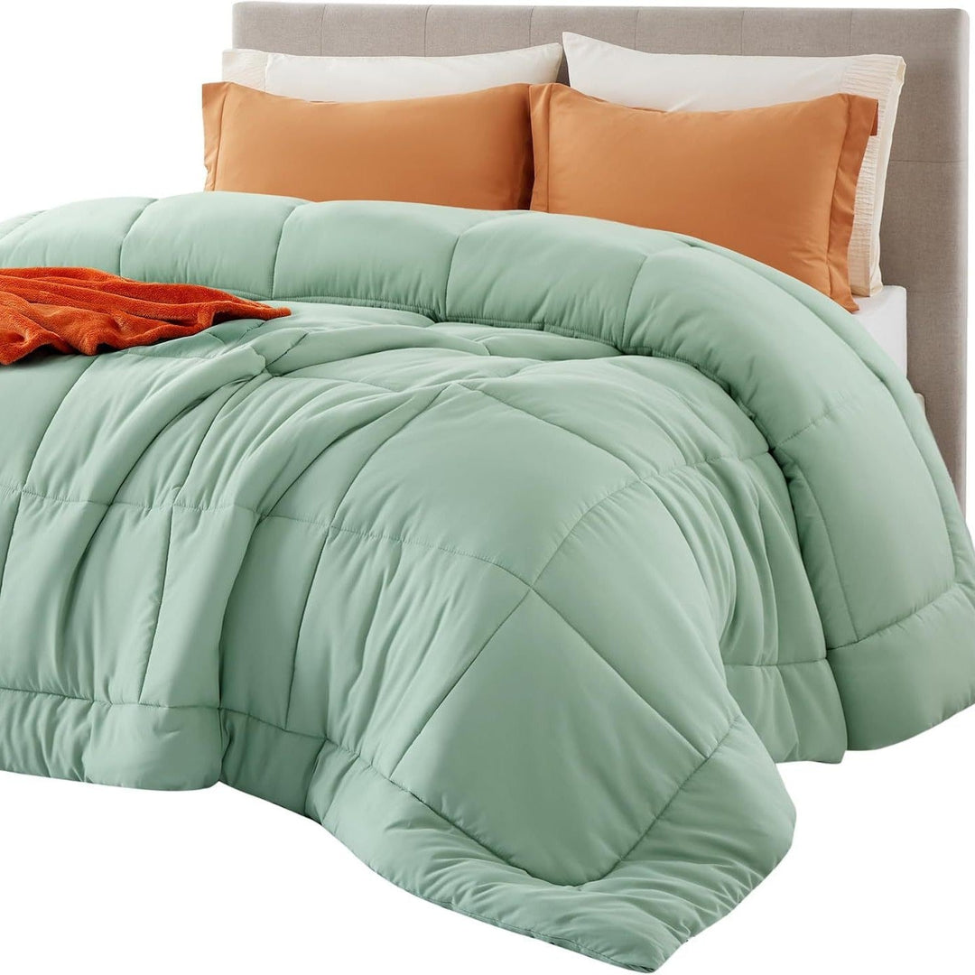 Cozy Comforter Stornfield